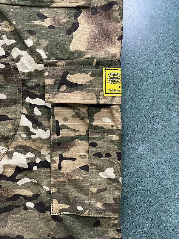 CORTEIZ CARGO PANTS CAMO