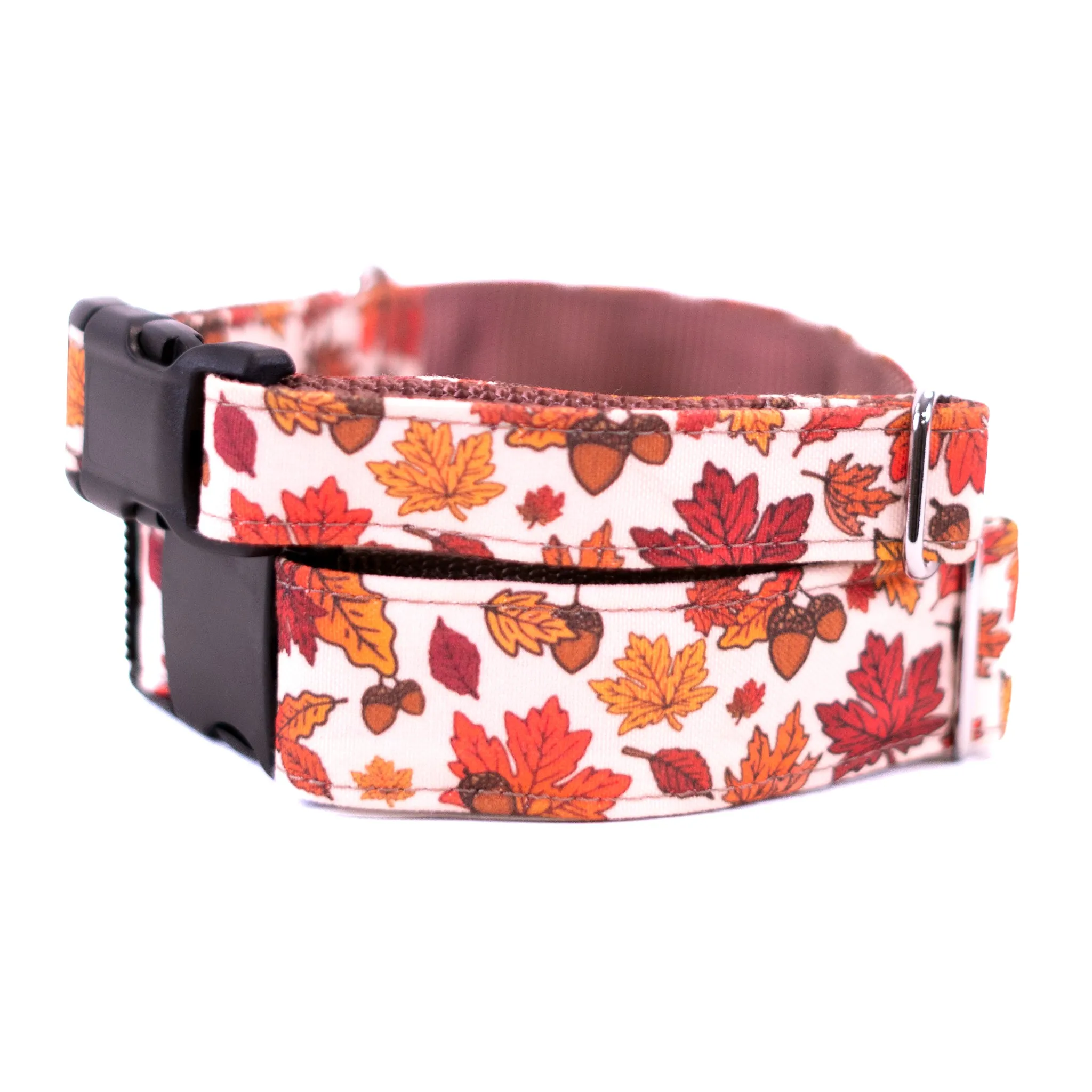 Cozy Leaves Dog Collar