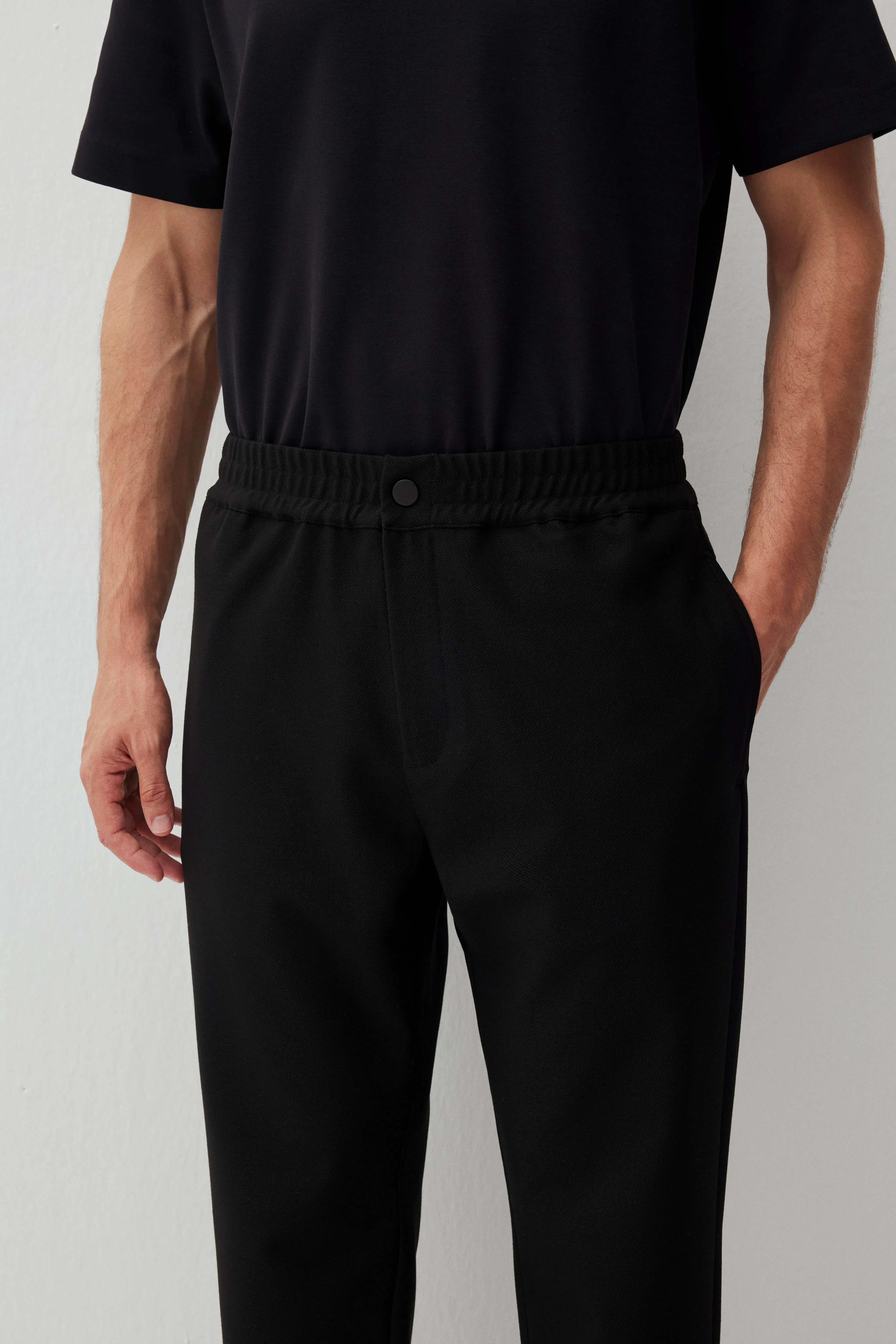 DRESS PANTS IN BLACK