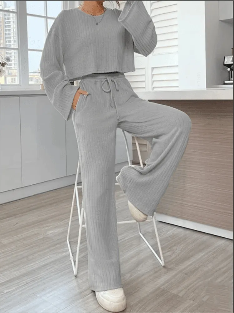 Everyday Ribbed Loungewear - Flared Sleeves & Wide Pants