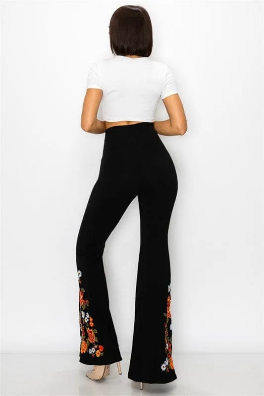 FLORAL EMBROIDERED BLACK FLARED LEGGING