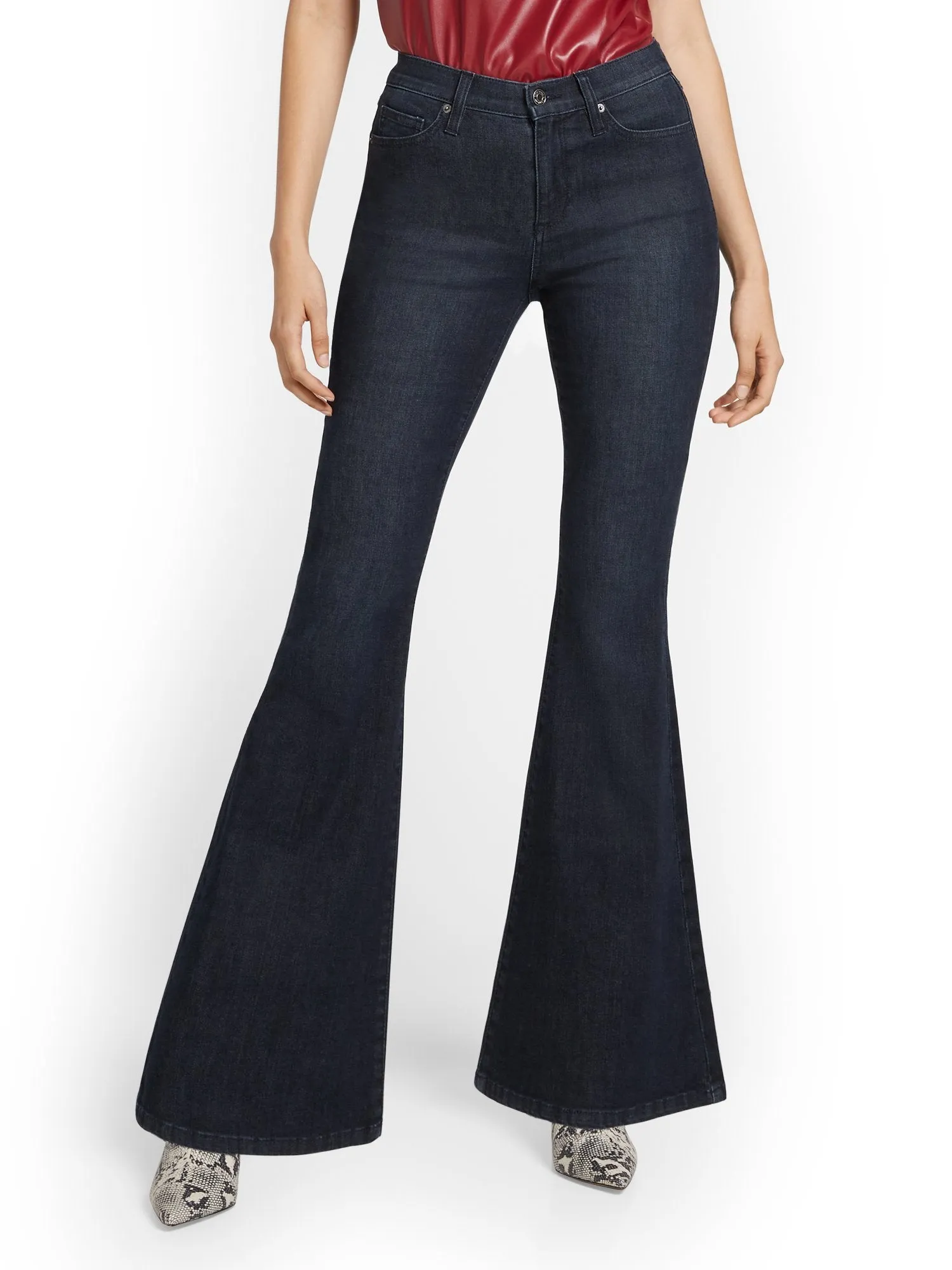 High-Waisted Flare Jeans - Dark Blue Wash