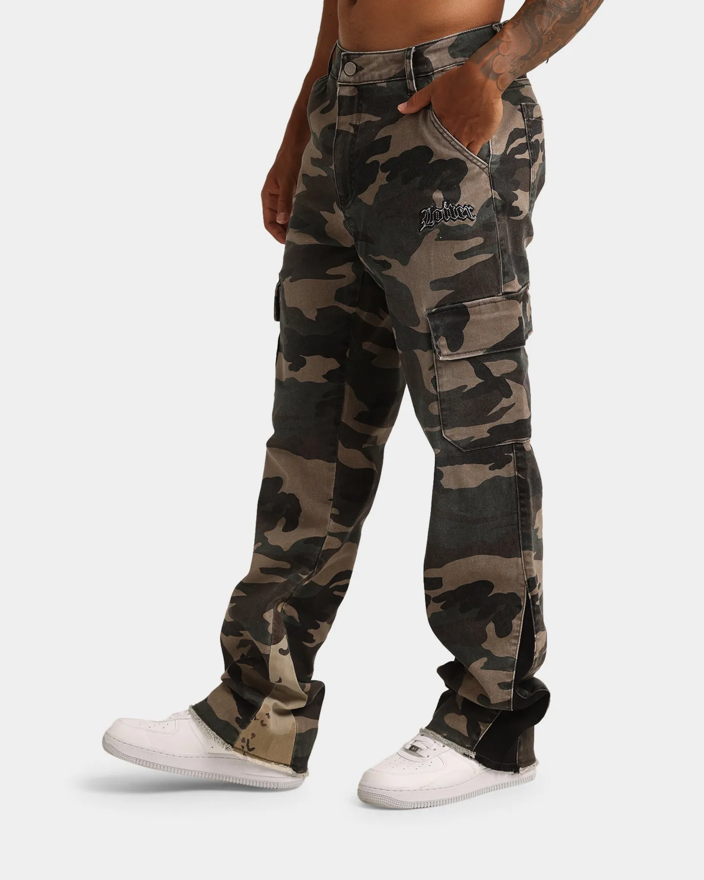 Loiter Tracker Flare Cargo Pants Camo