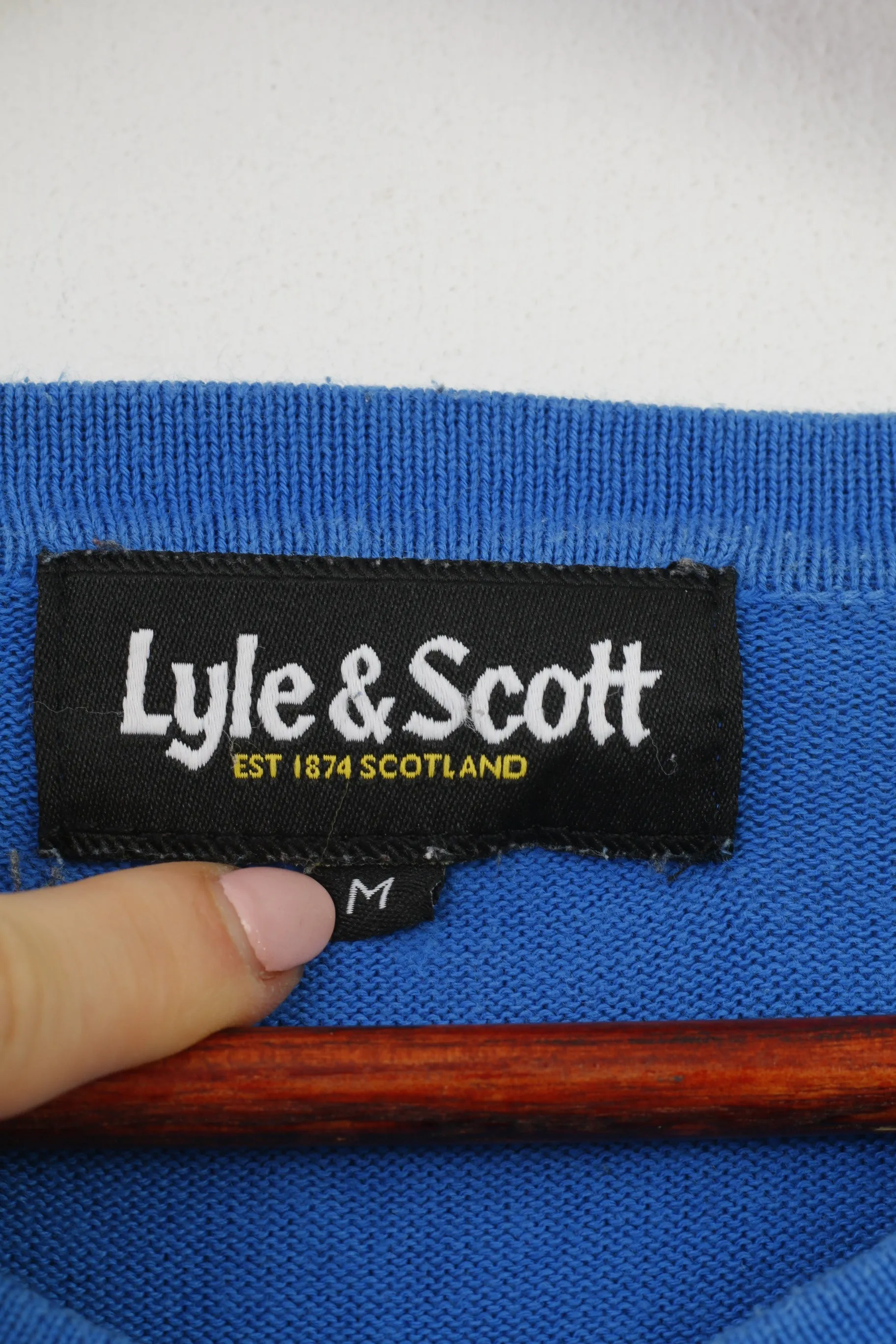 Lyle & Scott Men M Jumper V Neck Blue Logo Scotland Long Sleeve Cotton Sweater Top