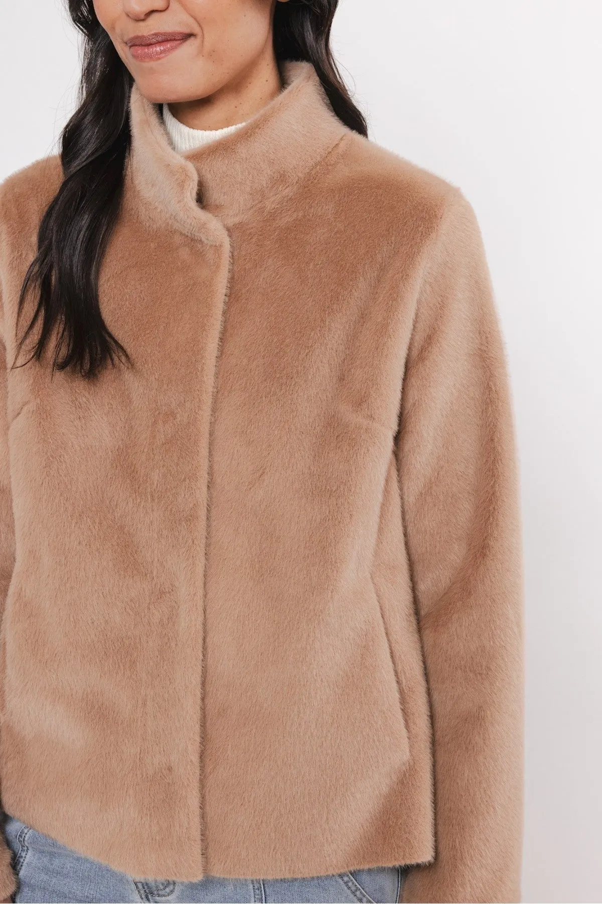 Madai Short Brown Faux Fur Jacket