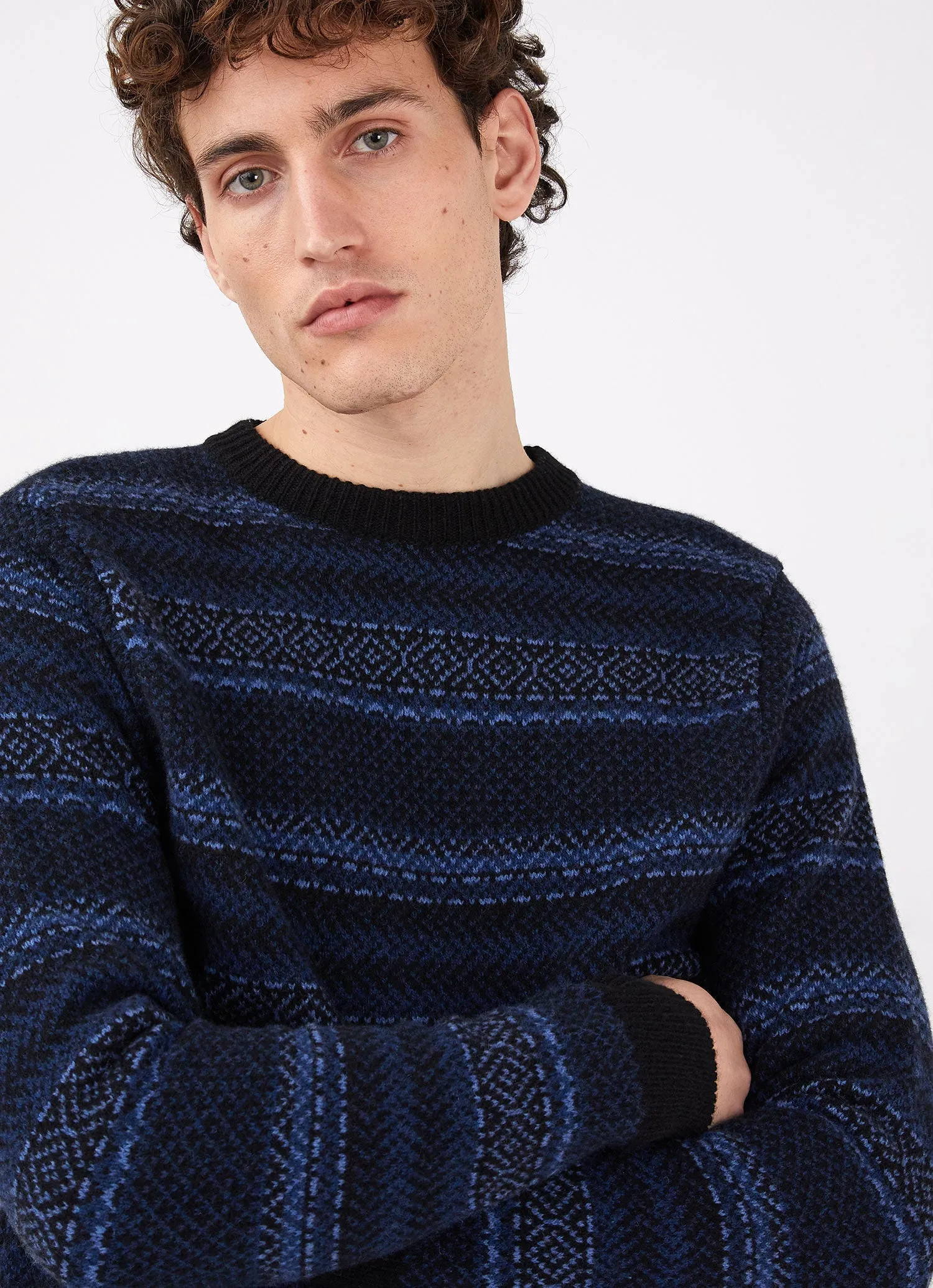 Men's Lambswool Fair Isle Jumper in Navy Fairisle