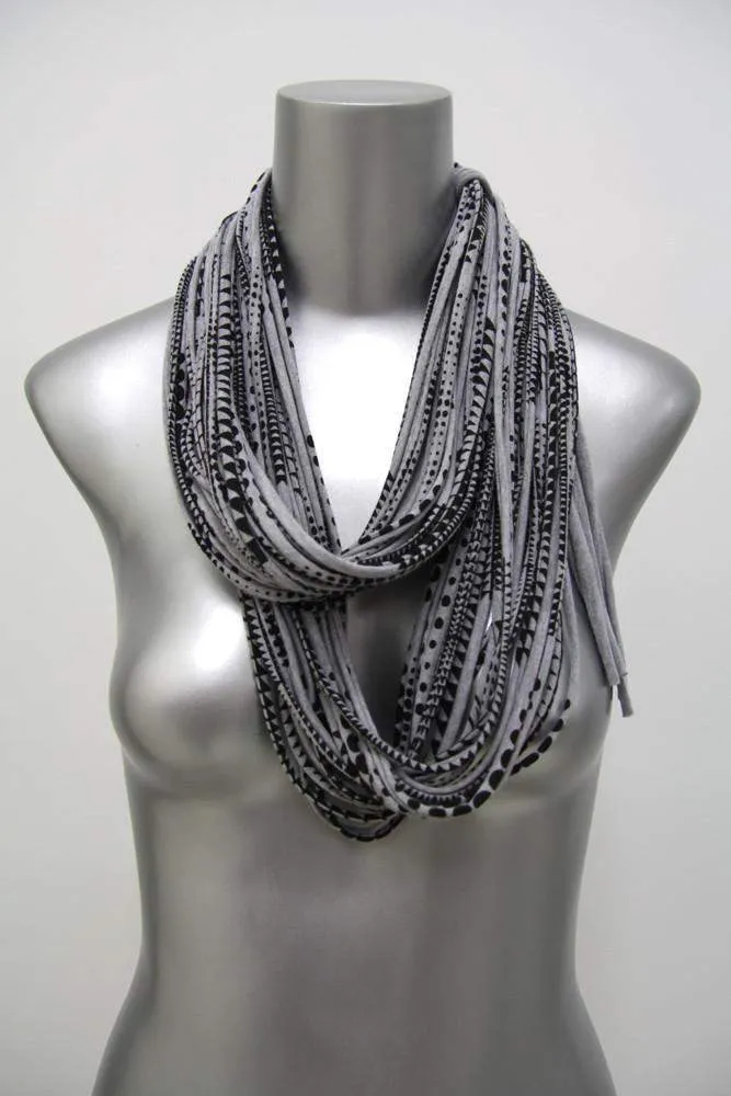 Necklush Infinity Scarf / Heather Gray & Black / Unisex