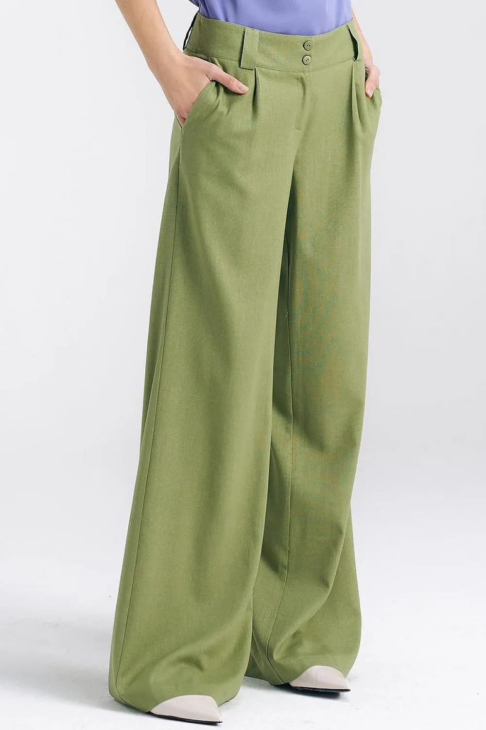 Relaxed Fit Trousers