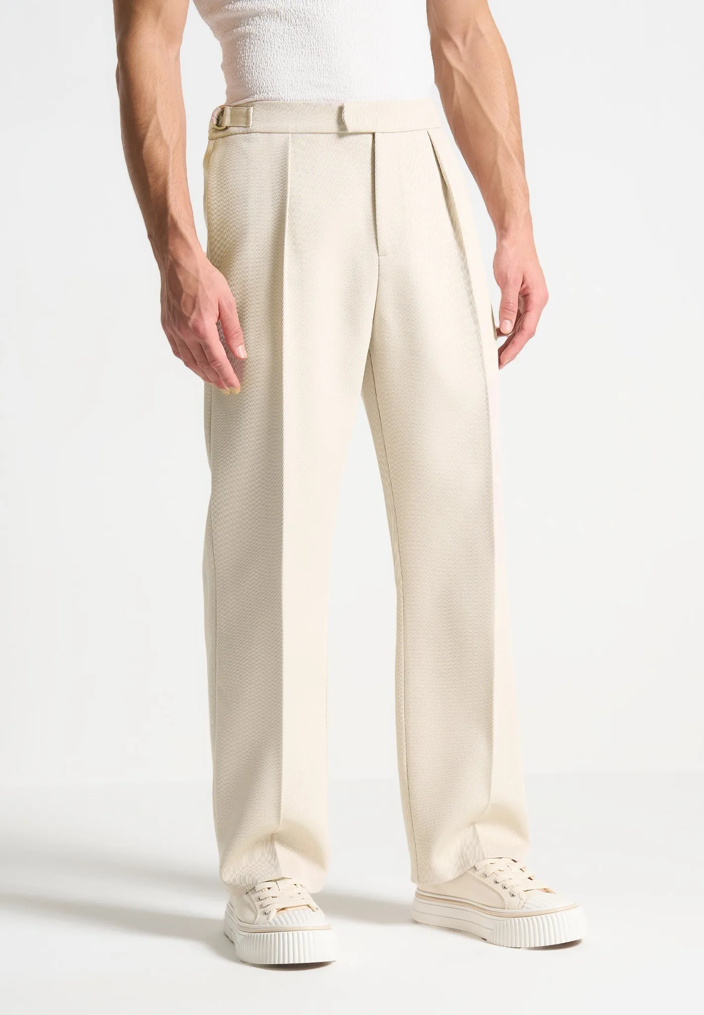 Relaxed Fit Twill Pleated Tailored Trousers - Cream