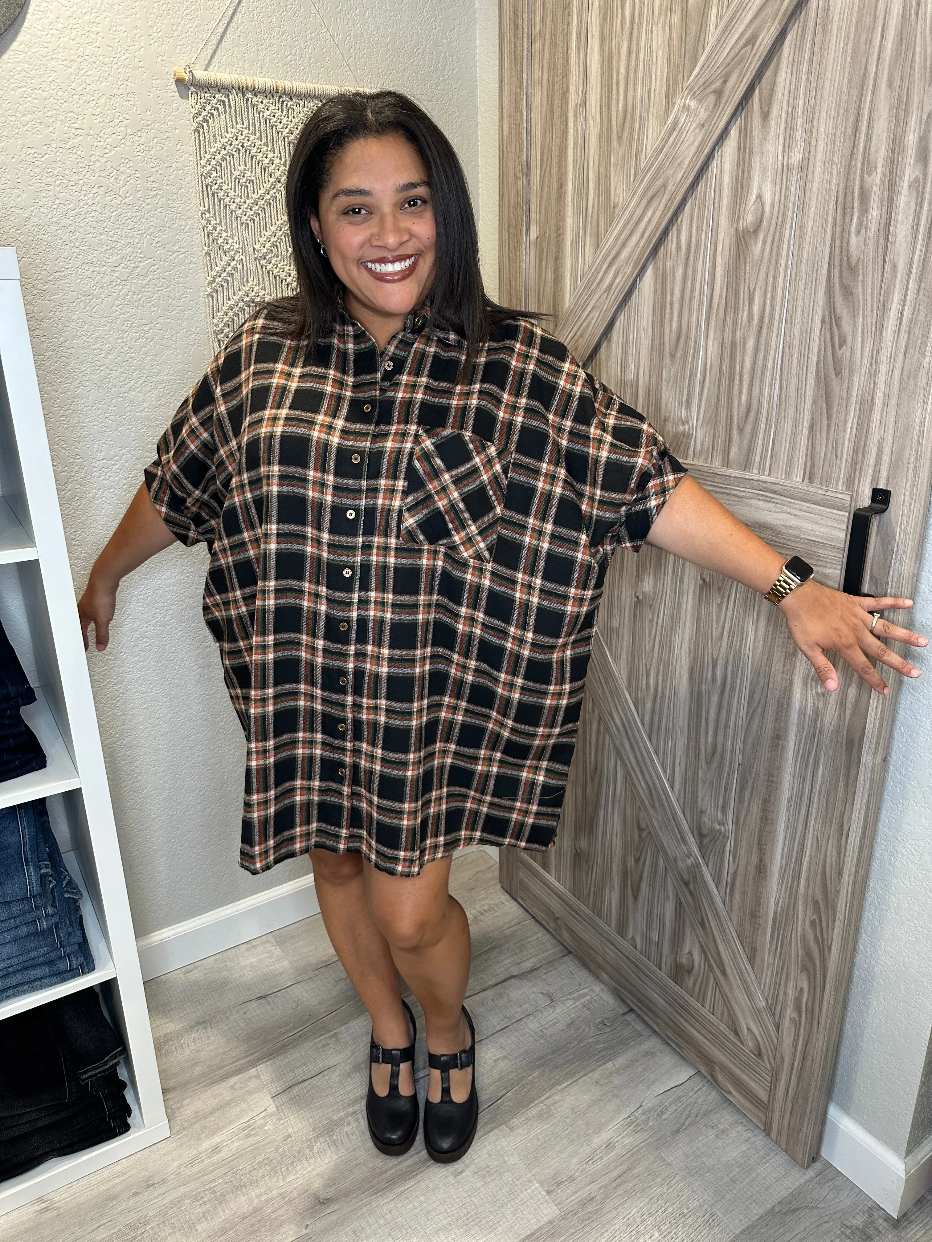 Size Medium Fall Oversized Plaid Flannel Button Down Dress