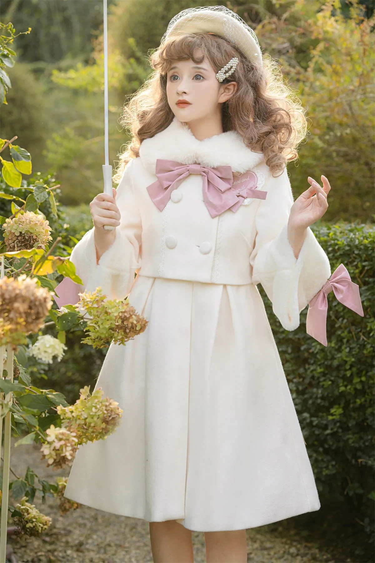 Sweet Princess Pearl White Pink Ribbon Fur Dress Coat