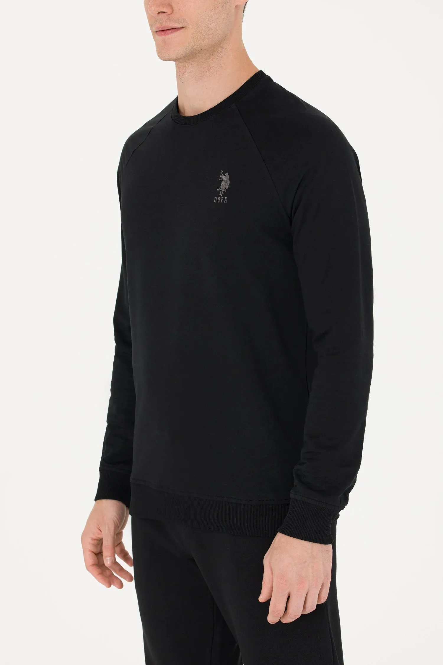 USPA Men Jumper R/Neck Black VR046 USPJR368 US POLO ASSN.